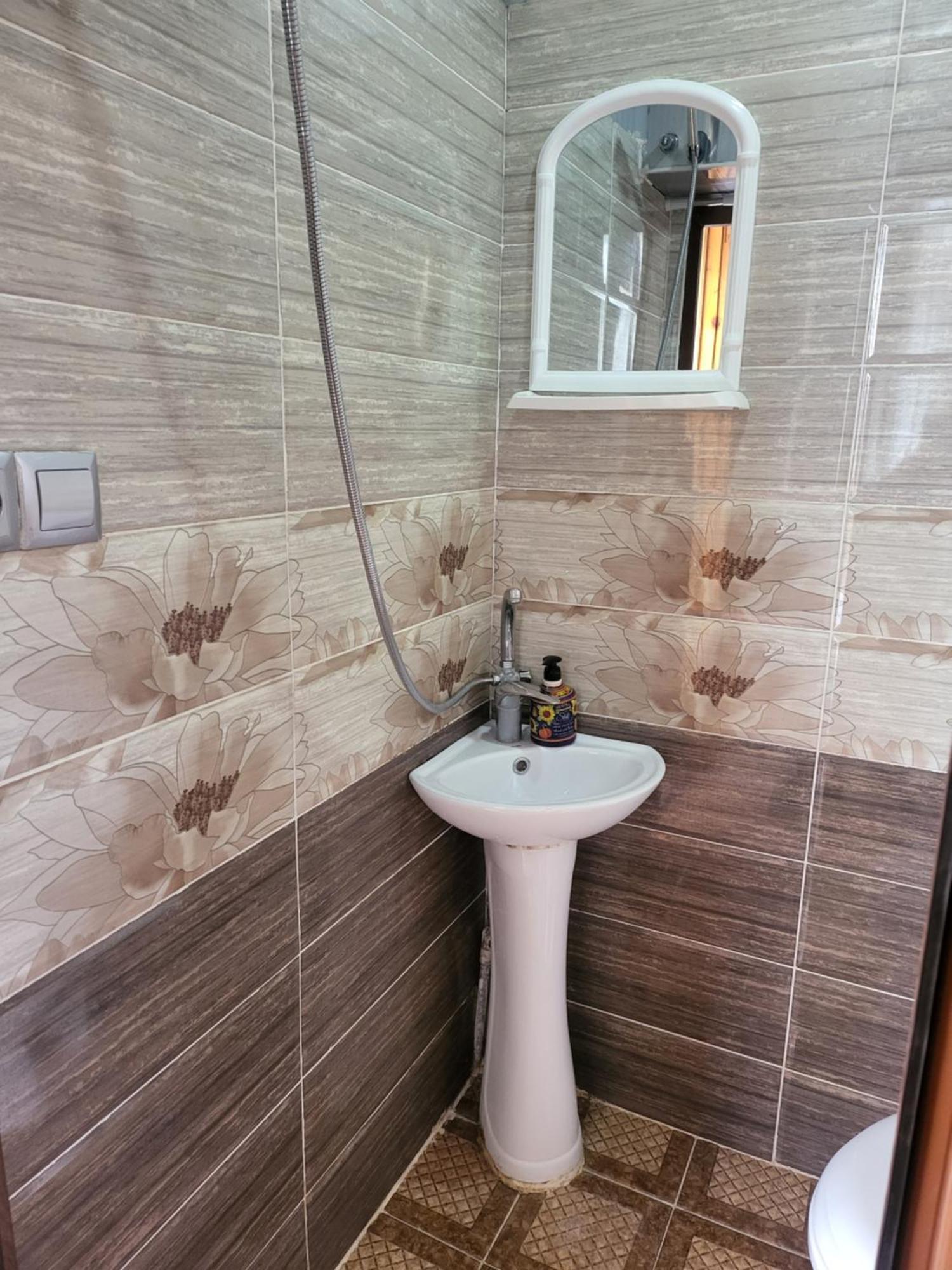 Guesthouse Sabina Тбилиси Экстерьер фото