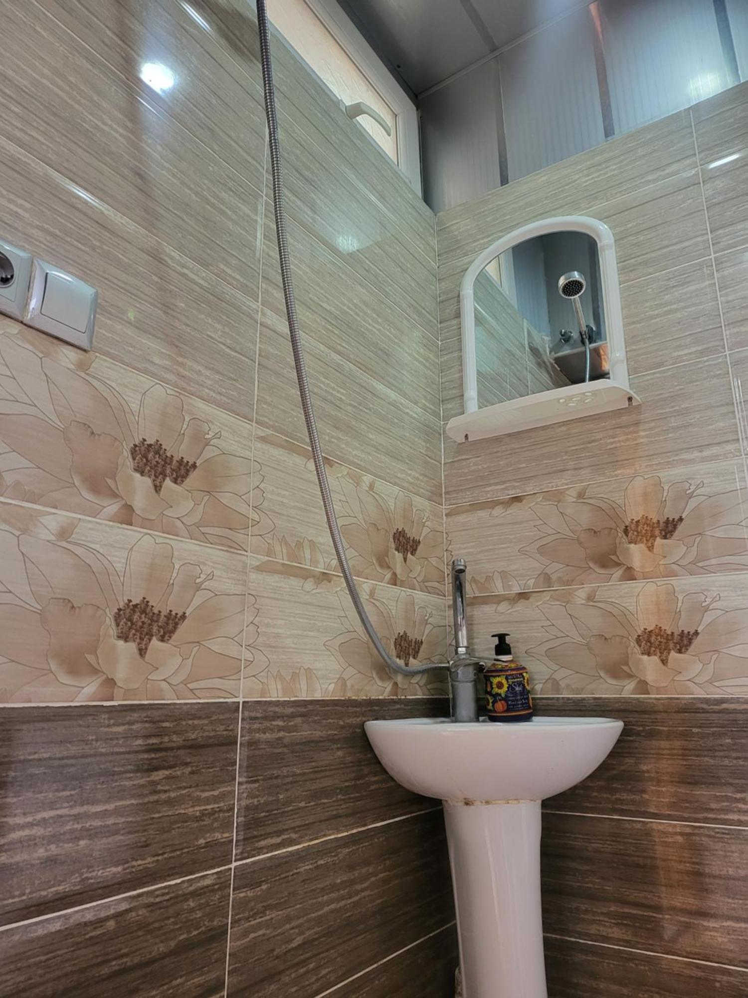 Guesthouse Sabina Тбилиси Экстерьер фото