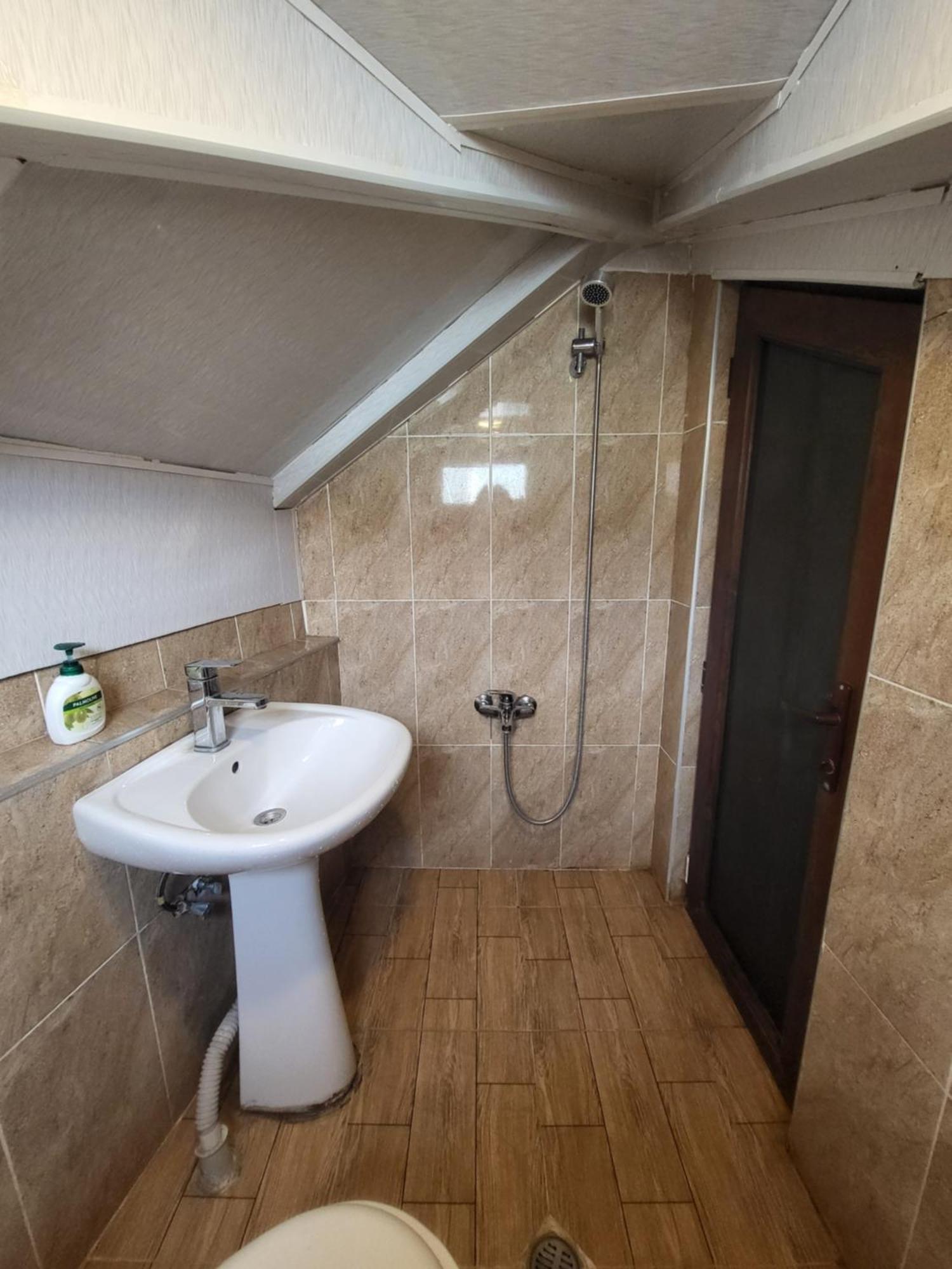 Guesthouse Sabina Тбилиси Экстерьер фото