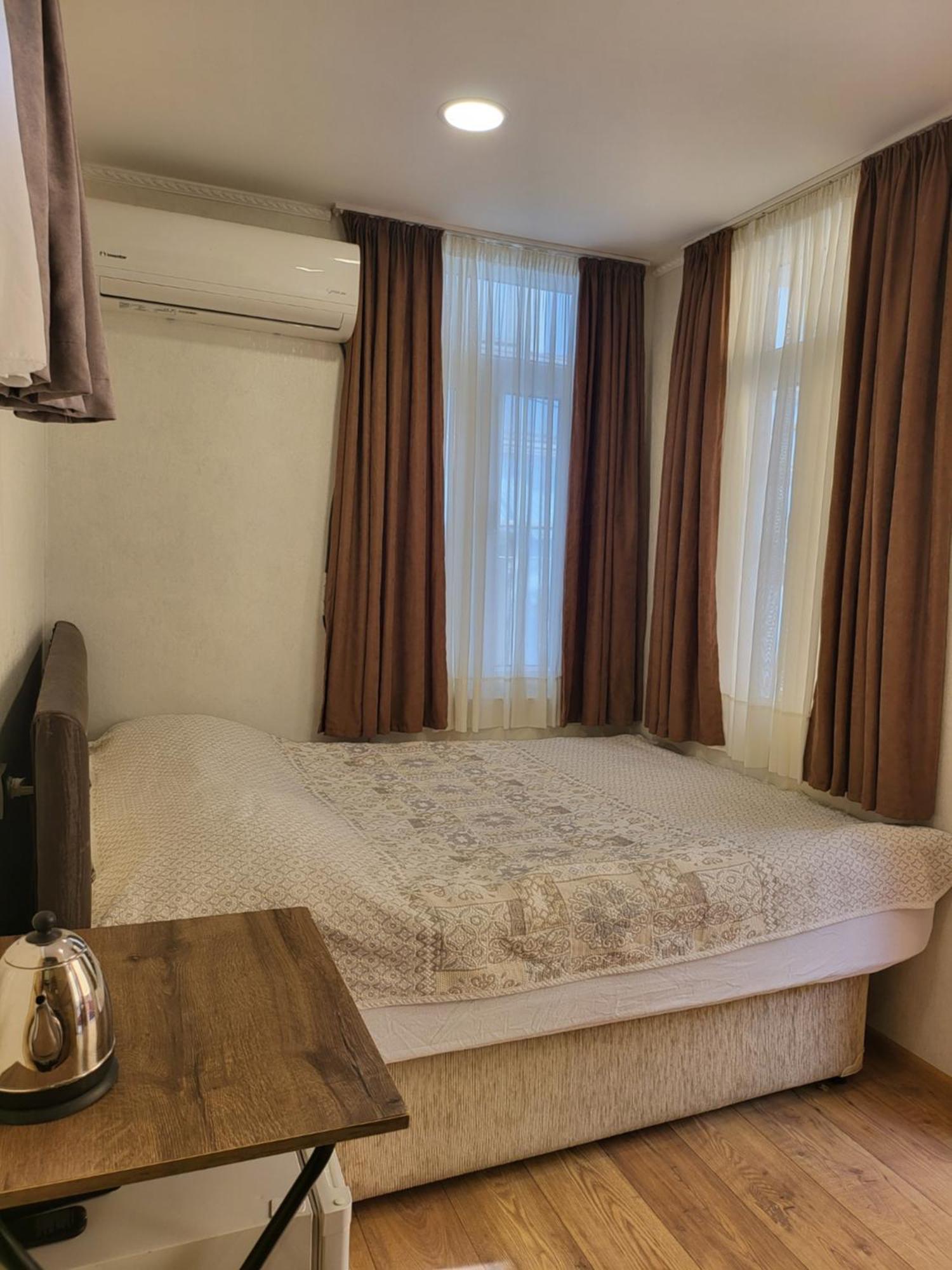 Guesthouse Sabina Тбилиси Экстерьер фото